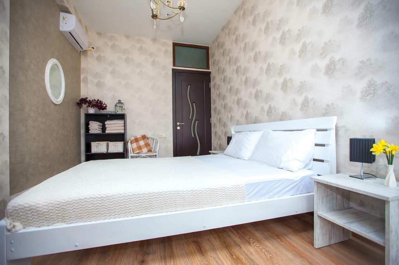 Lebu Apartment Tbs Тбилиси Екстериор снимка